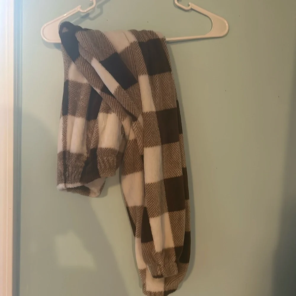 🪩brown plaid pajama pants - Picture 1 of 6